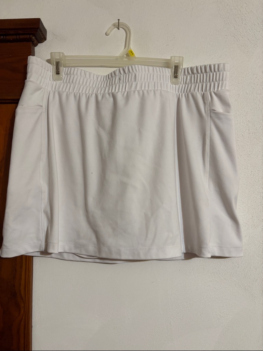 Women's White Athletic Skort - Comfortable Stretch Fit